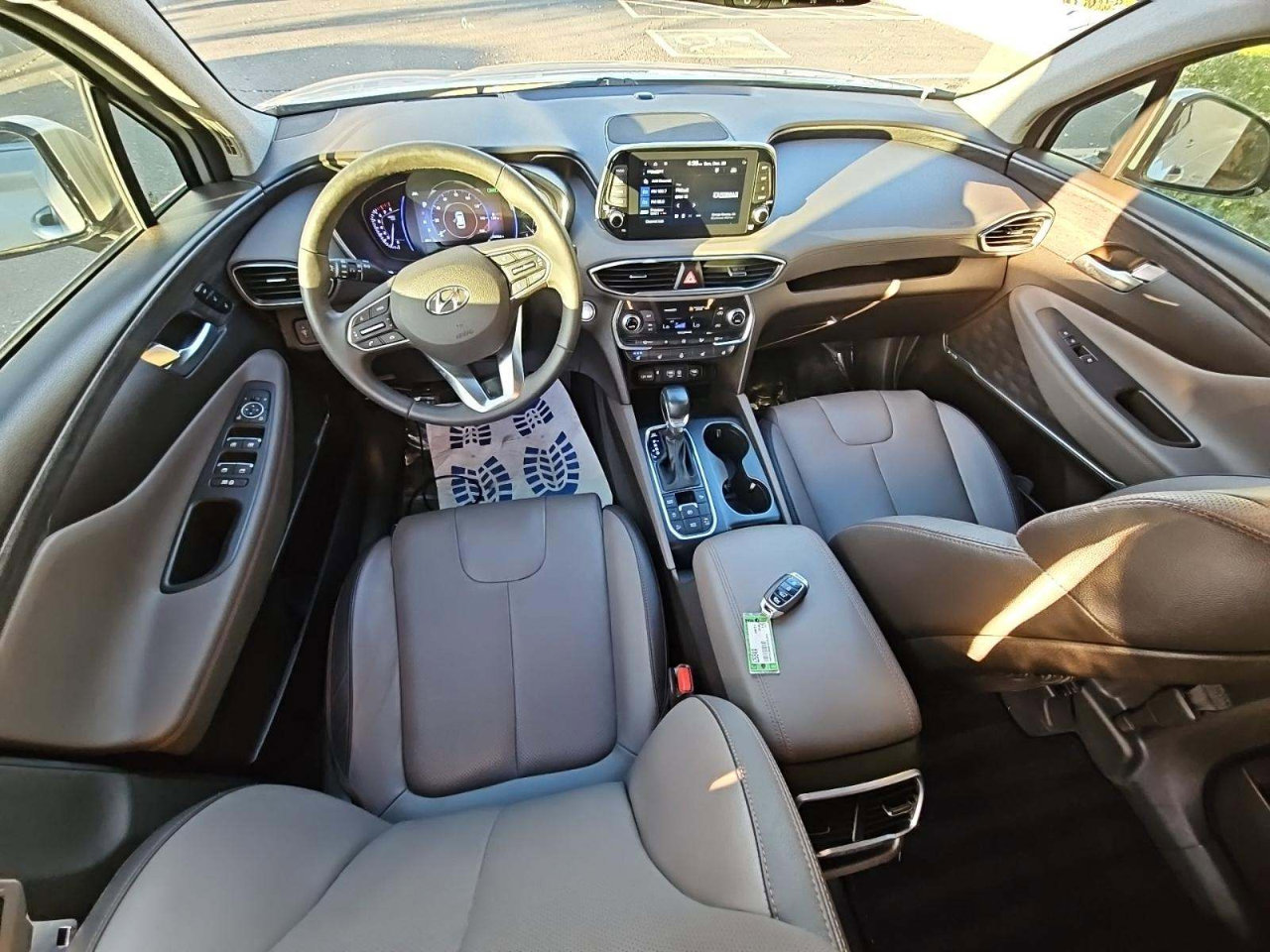 Used 2019 Hyundai Santa Fe AWD image 18