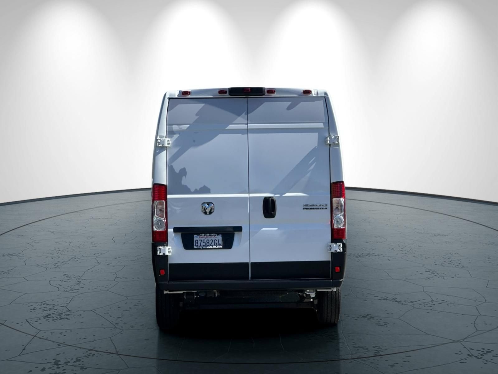 Used 2026 RAM ProMaster 2500 w/ Convenience Group FWD image 5