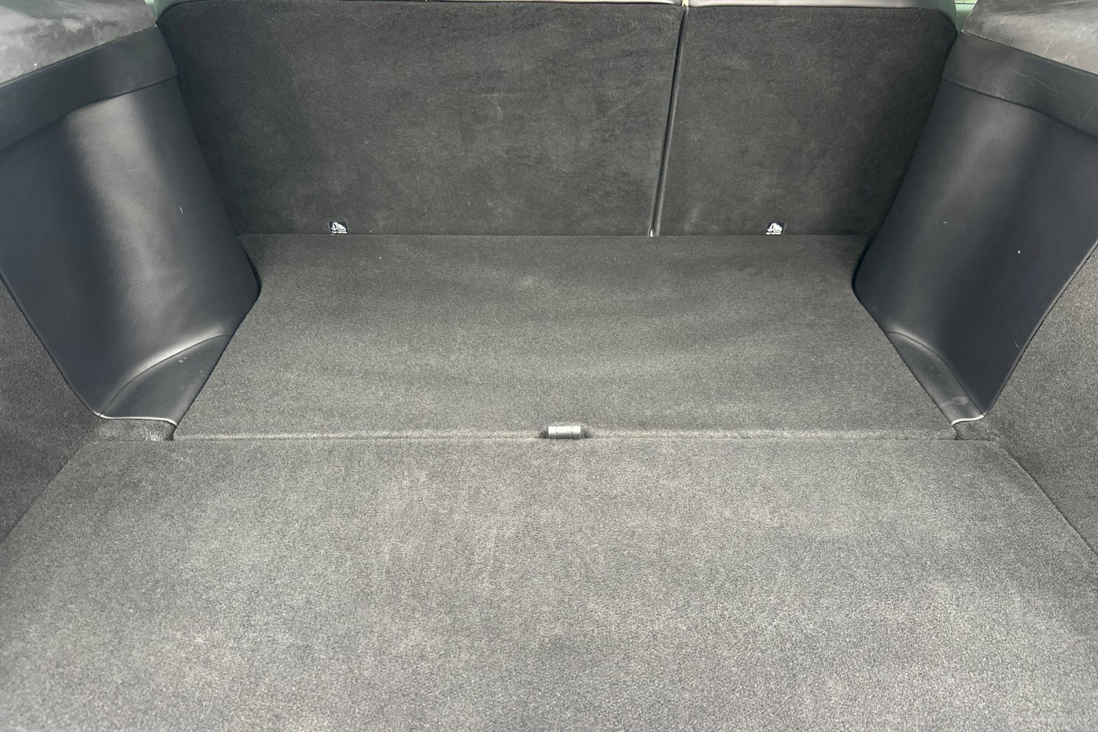 Used 2020 Tesla Model X Long Range image 19