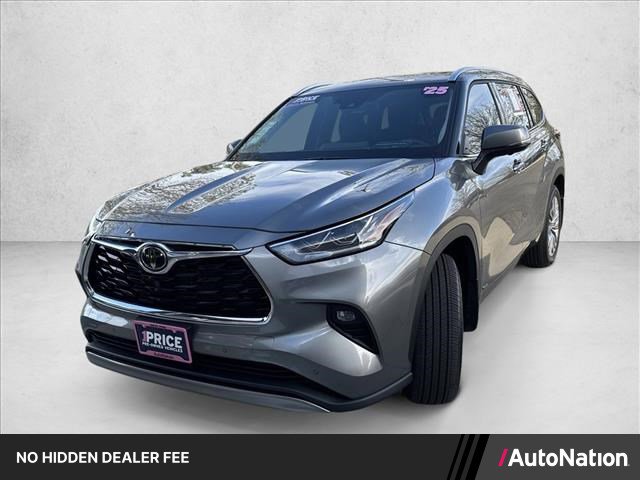Used 2025 Toyota Highlander Platinum