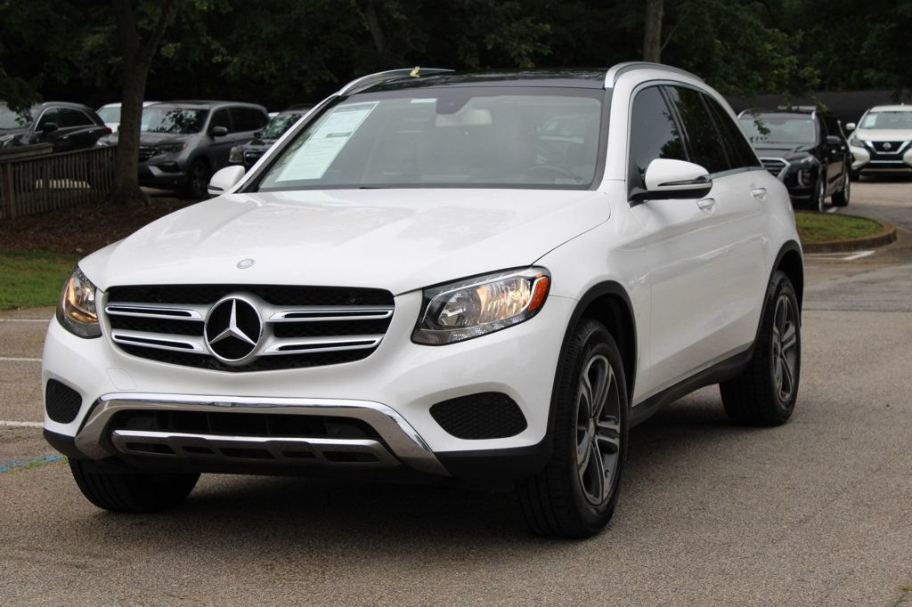 Used 2017 Mercedes-Benz GLC 300 image 3