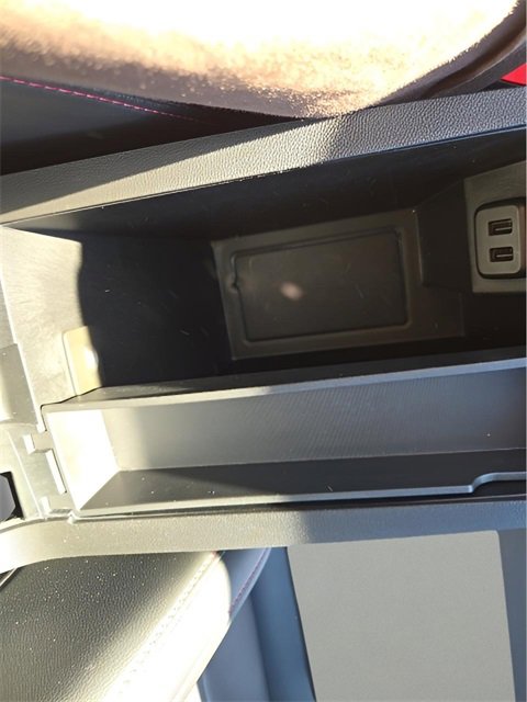 Used 2022 Chevrolet Equinox RS w/ RS Leather Package image 20