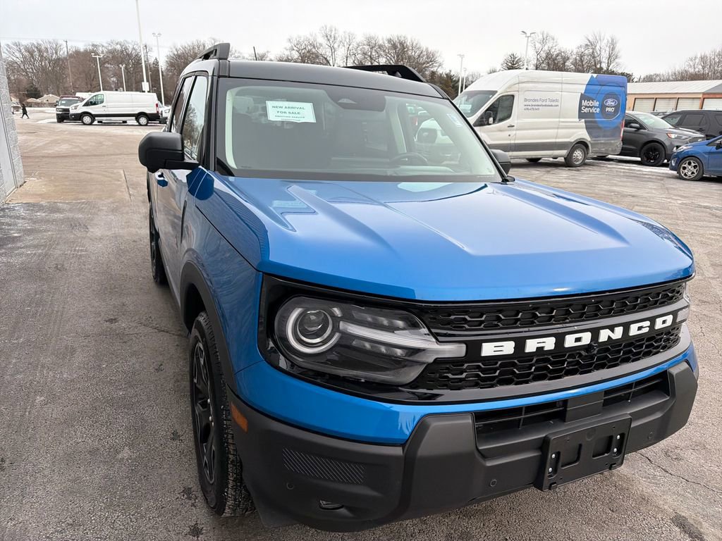 Used 2025 Ford Bronco Sport Outer Banks w/ Outer Banks Tech Package+ image 8