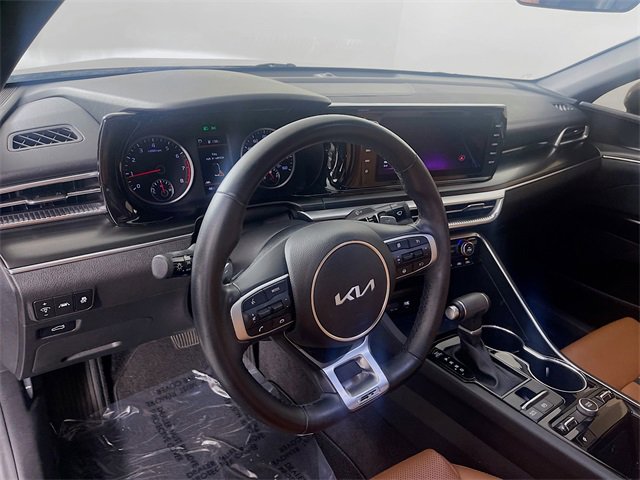 Used 2023 Kia K5 GT image 10