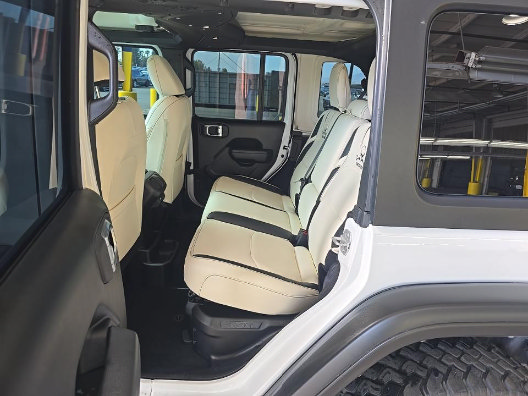 Used 2025 Jeep Wrangler Unlimited Sport S 4xe AWD/4WD image 3