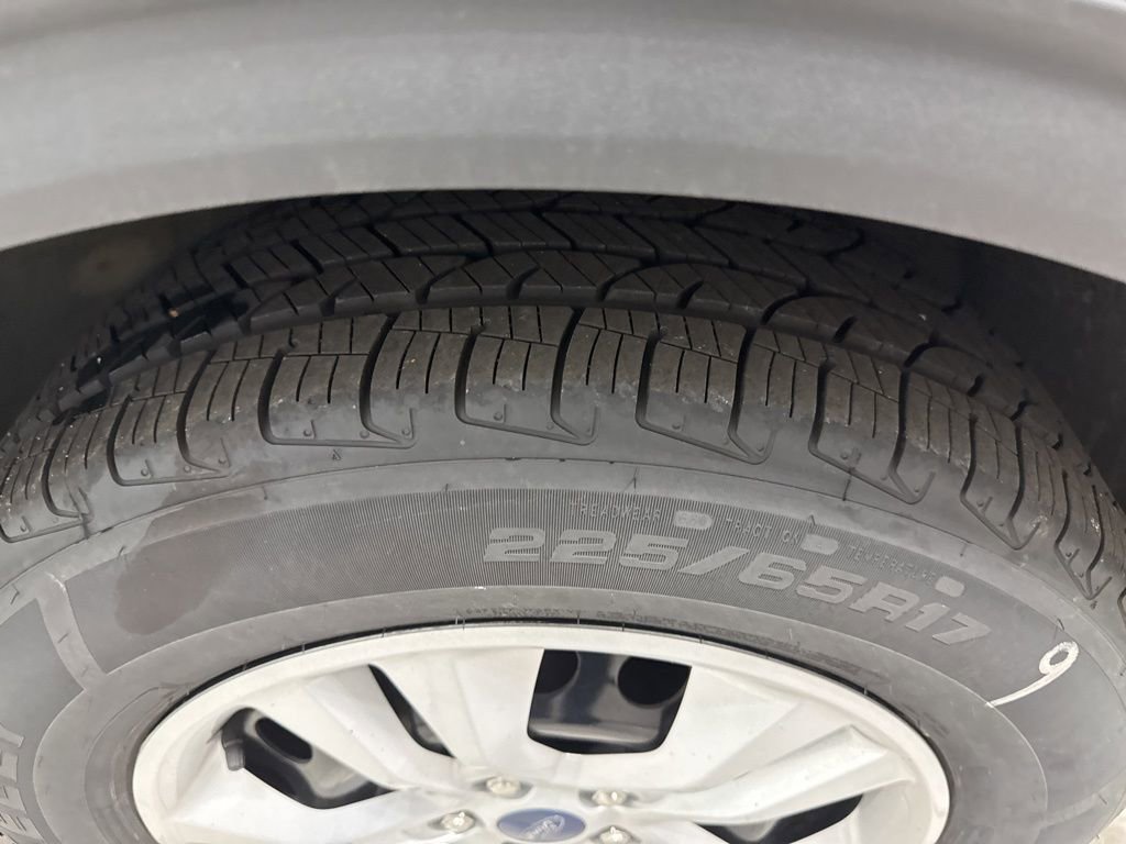 Used 2023 Ford Escape AWD image 81