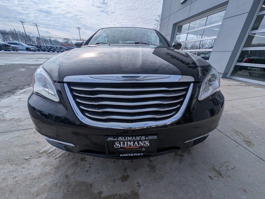 Used 2013 Chrysler 200 Touring w/ Cold Weather Group image 8