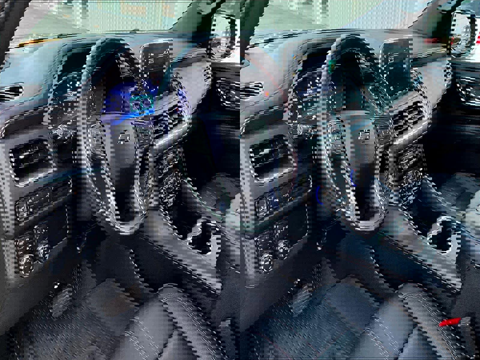 Certified 2022 Chevrolet Tahoe RST image 8