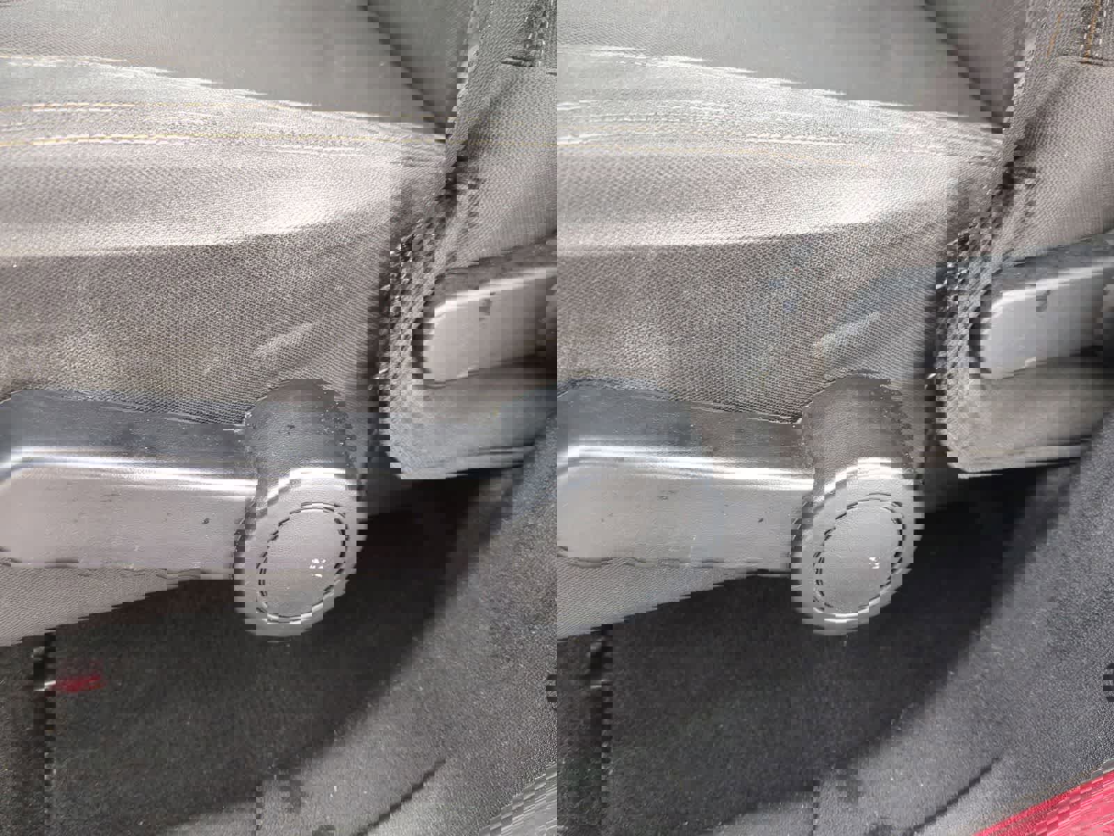 Used 2013 Jeep Wrangler Unlimited Sahara w/ Mopar Chrome Edition Group image 16