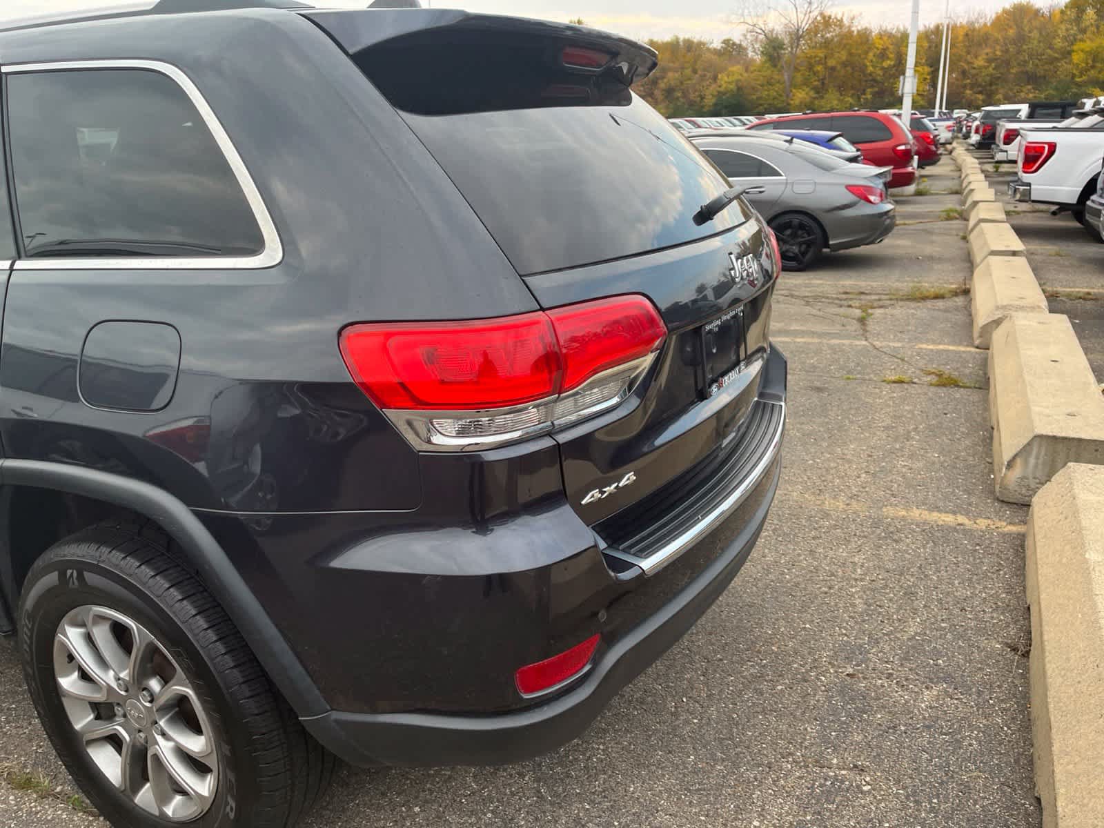 Used 2015 Jeep Grand Cherokee Limited AWD/4WD image 9