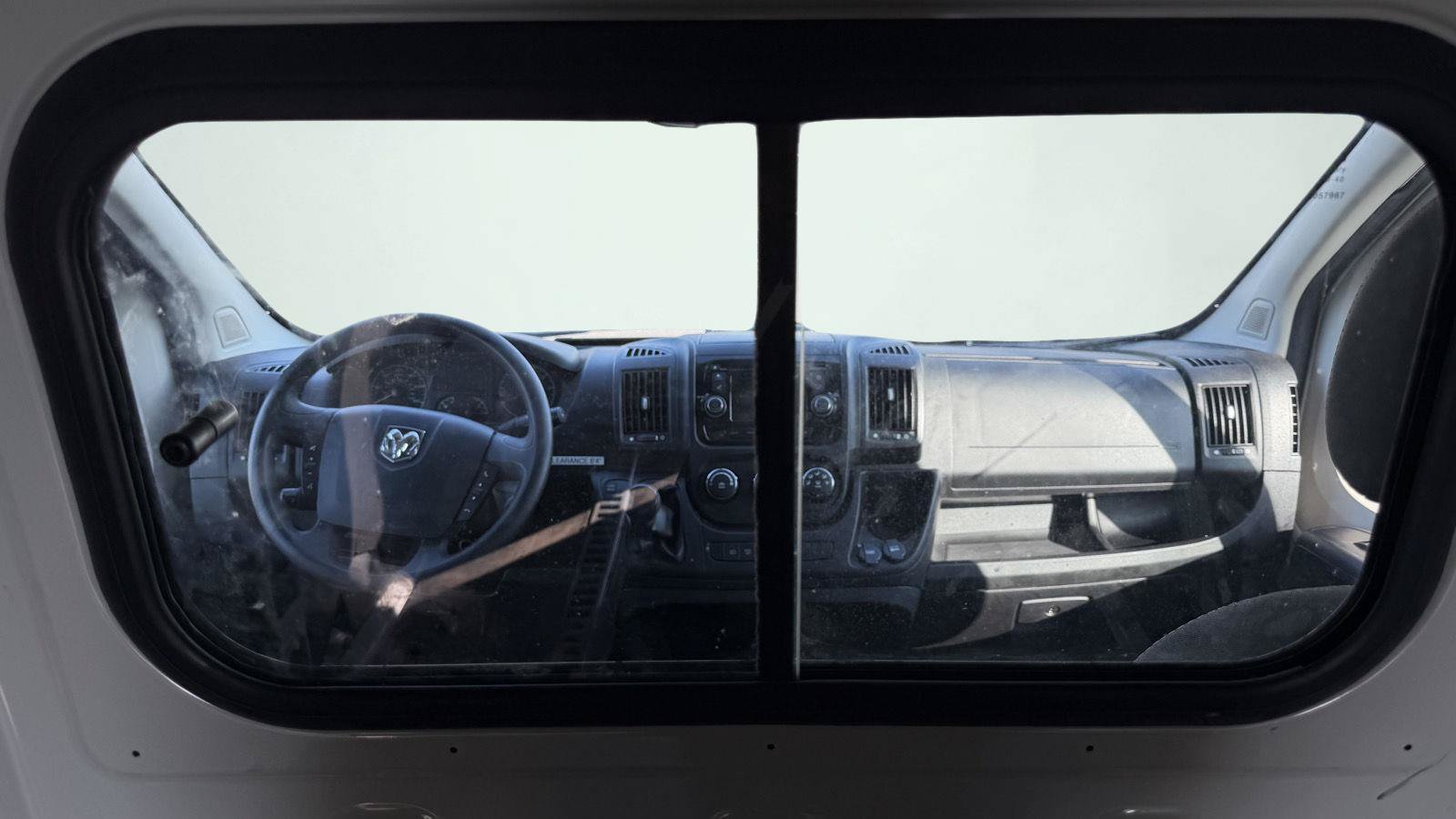 Used 2015 RAM ProMaster 2500 w/ Mopar Trailer Tow Group FWD image 28