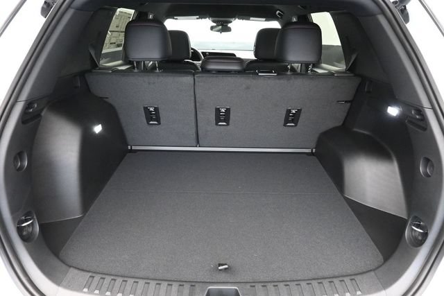 New 2027 Chevrolet Equinox RS FWD image 25