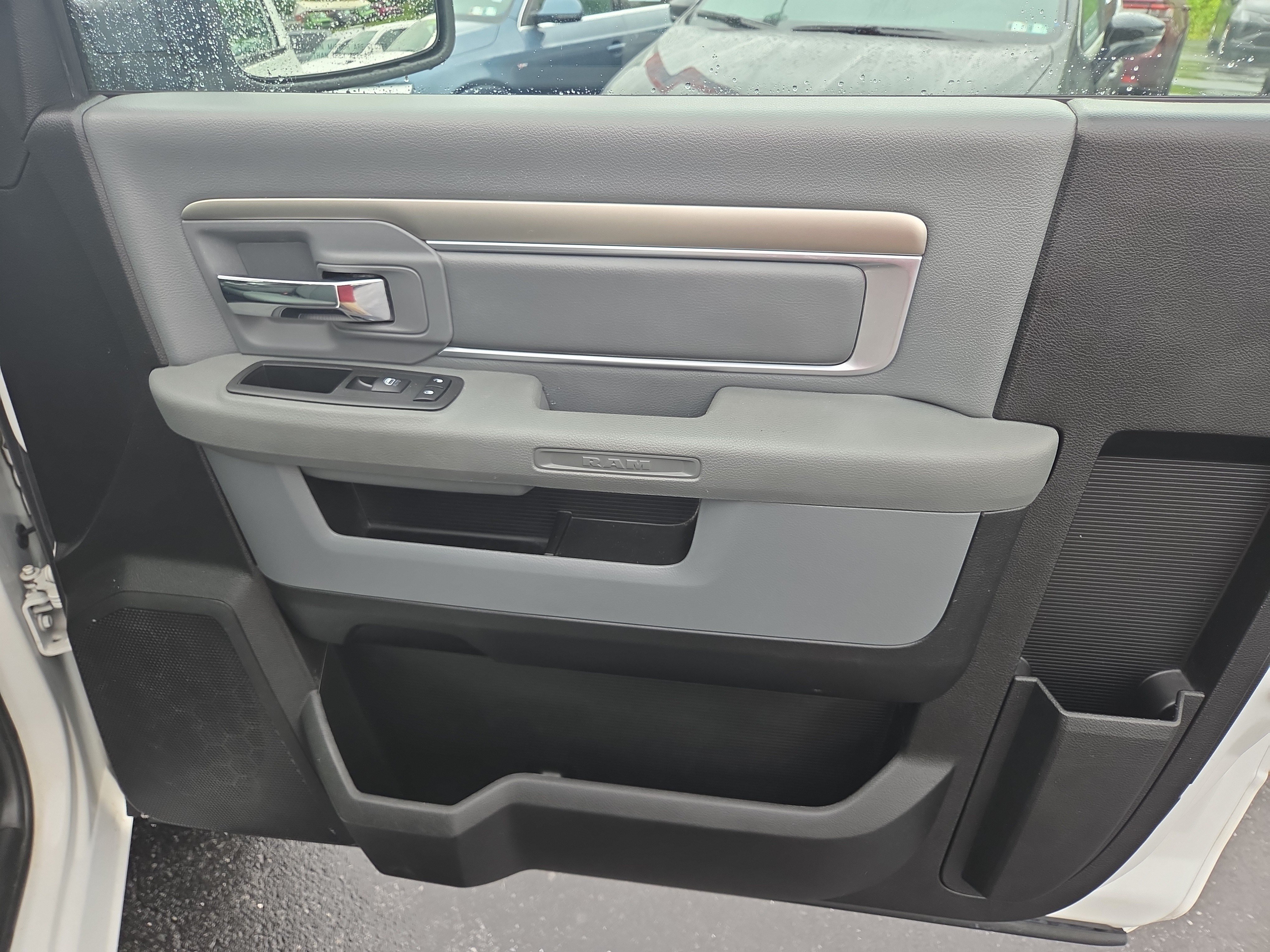 Certified 2019 RAM 1500 Tradesman w/ Popular Equipment Group RWD image 18