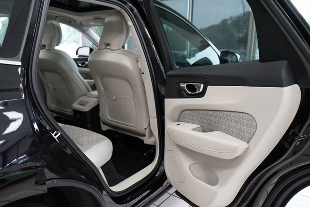 Used 2022 Volvo XC60 T8 Inscription Expression image 51