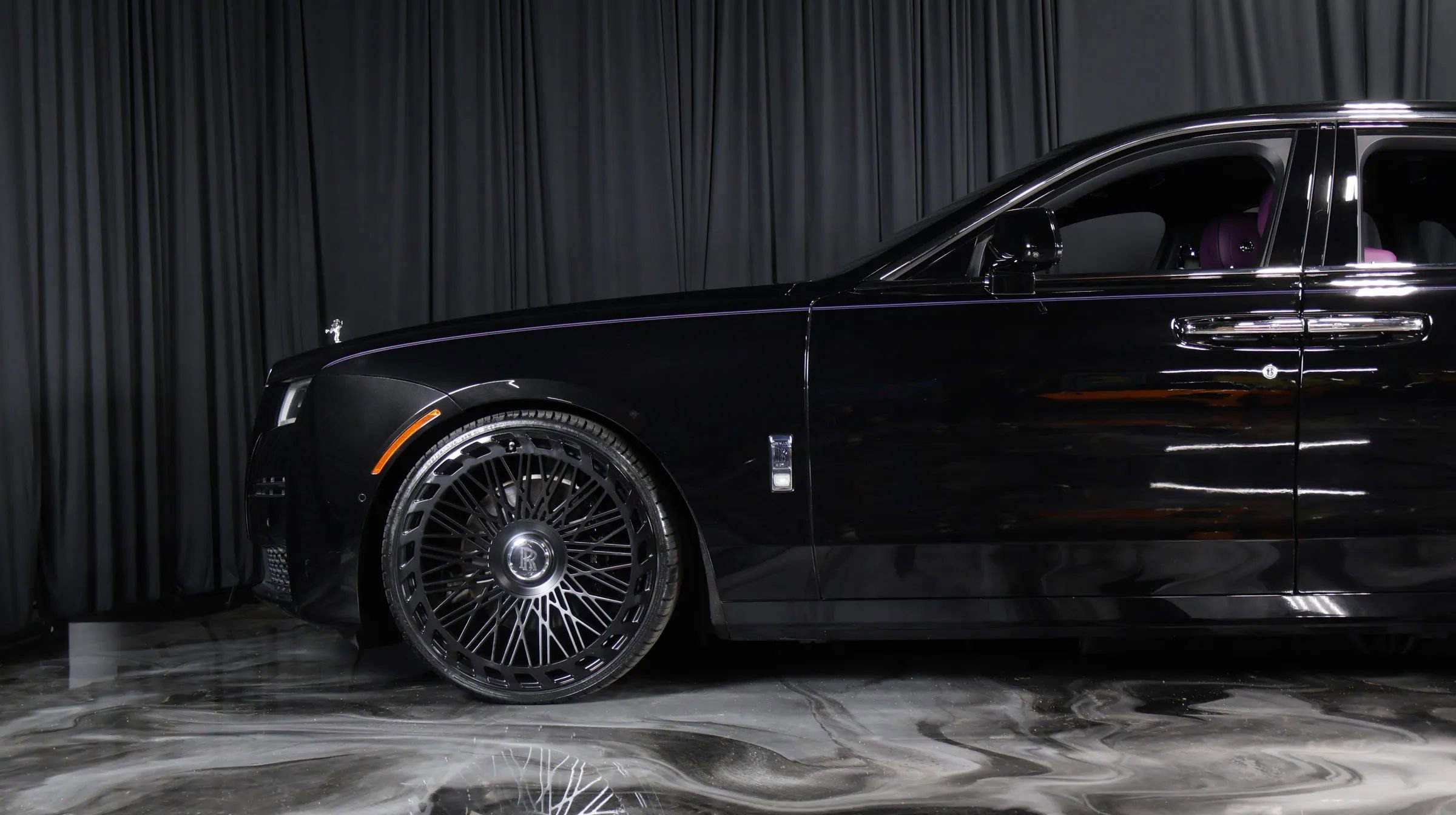 Used 2021 Rolls-Royce Ghost image 3
