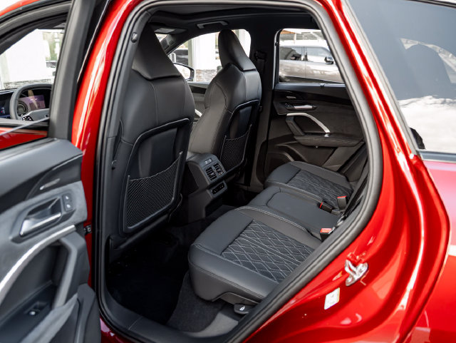 New 2026 Audi SQ5 Prestige AWD/4WD image 27