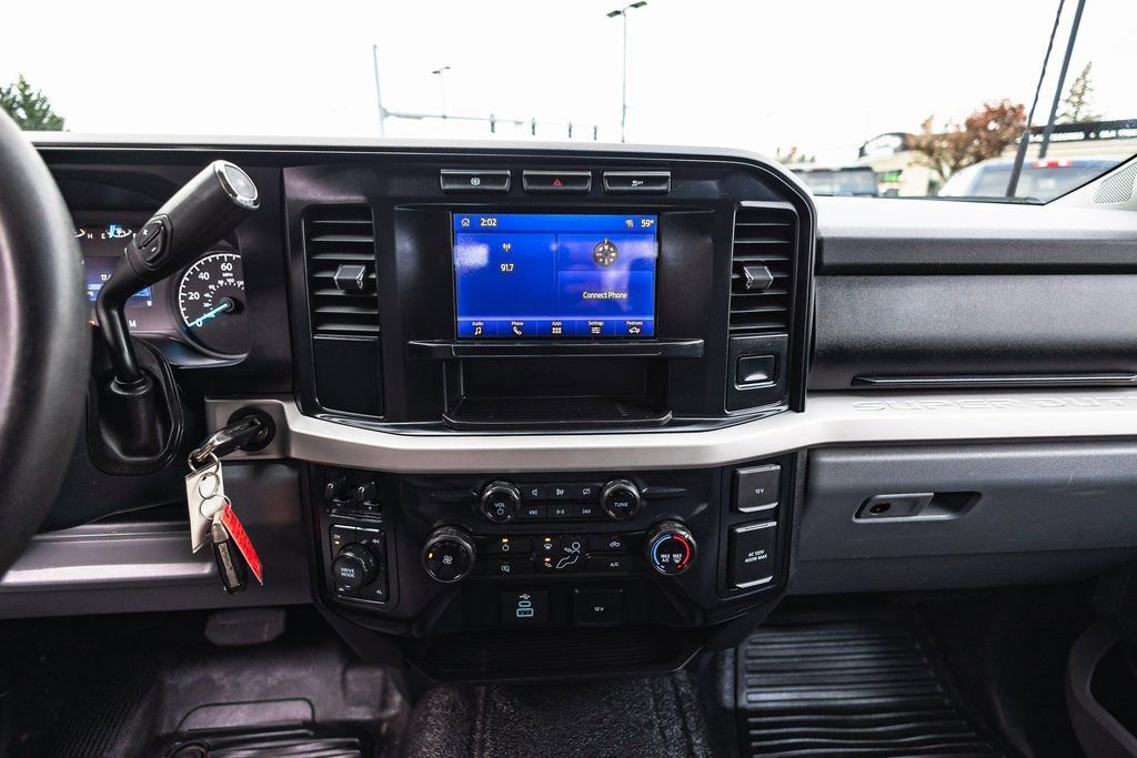 Used 2024 Ford F350 XLT image 28