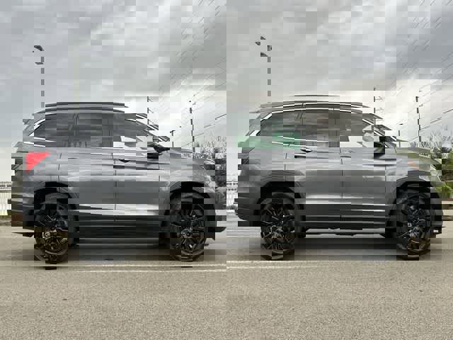 Used 2022 Honda Pilot Special Edition image 3