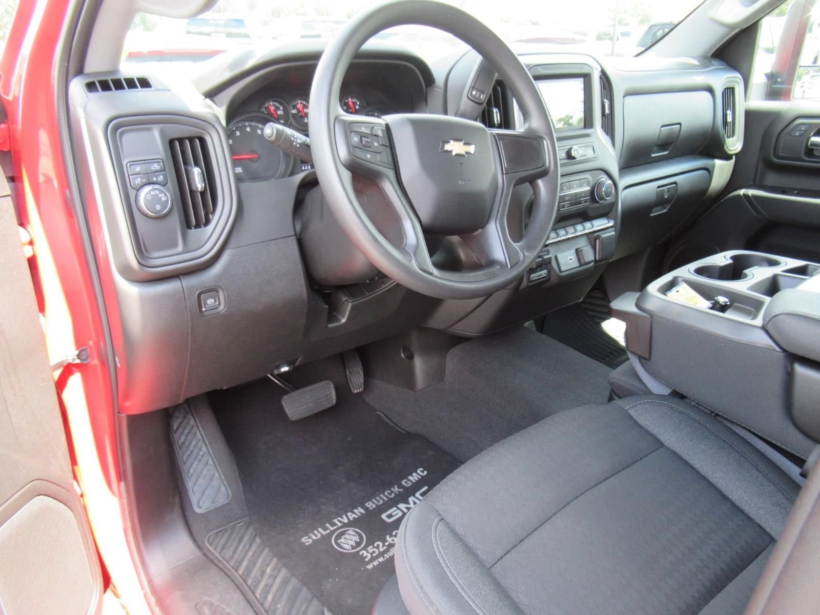 Used 2024 Chevrolet Silverado 2500 Custom w/ Custom Convenience Package RWD image 17