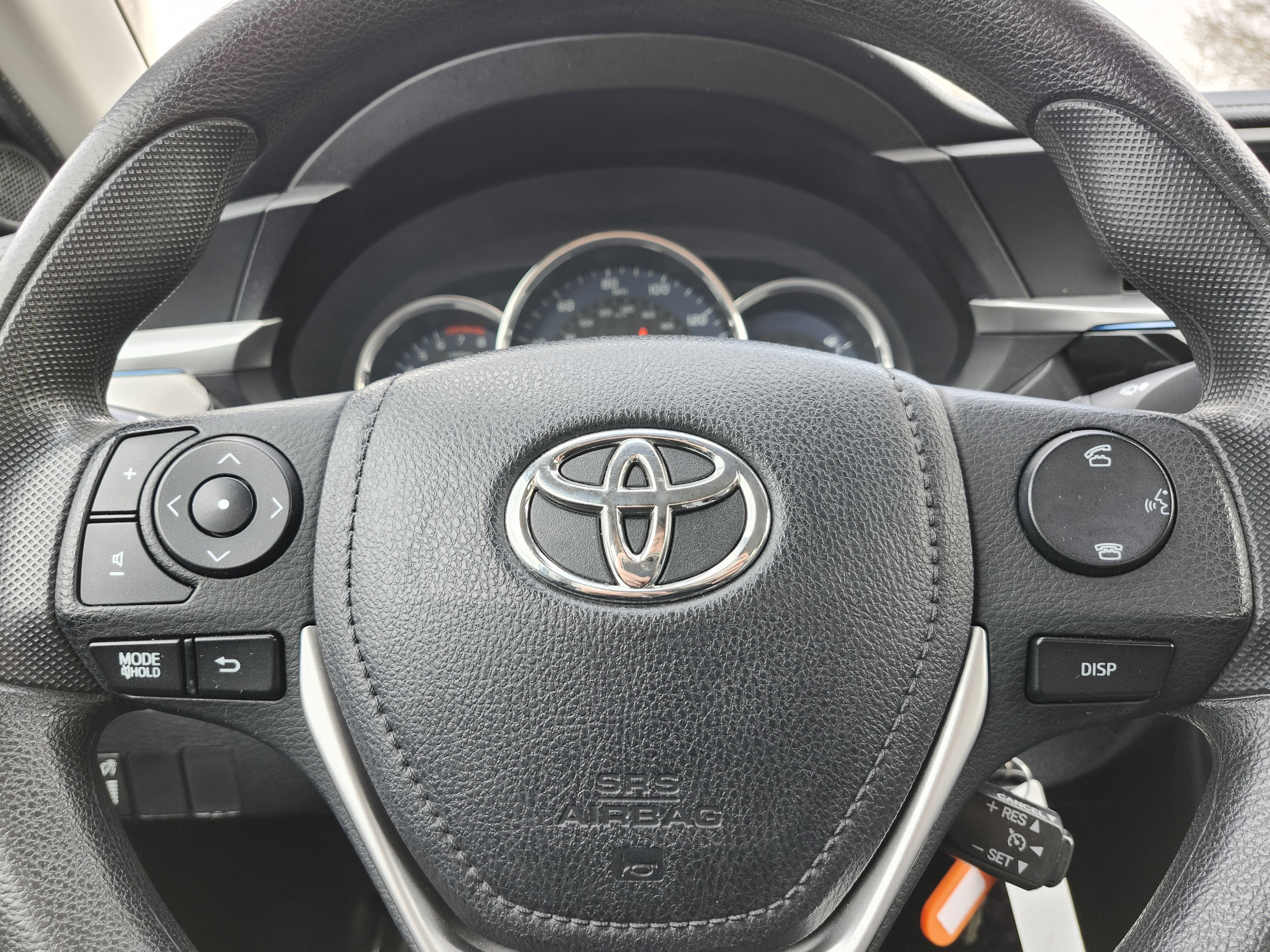 Used 2015 Toyota Corolla LE image 25