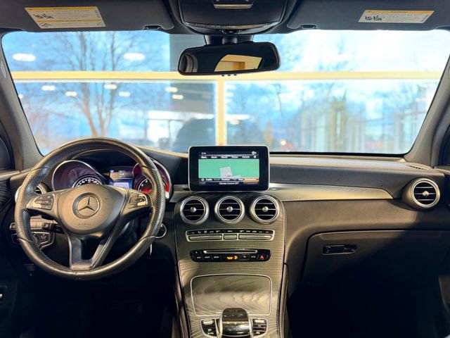Used 2018 Mercedes-Benz GLC 300 4MATIC image 39