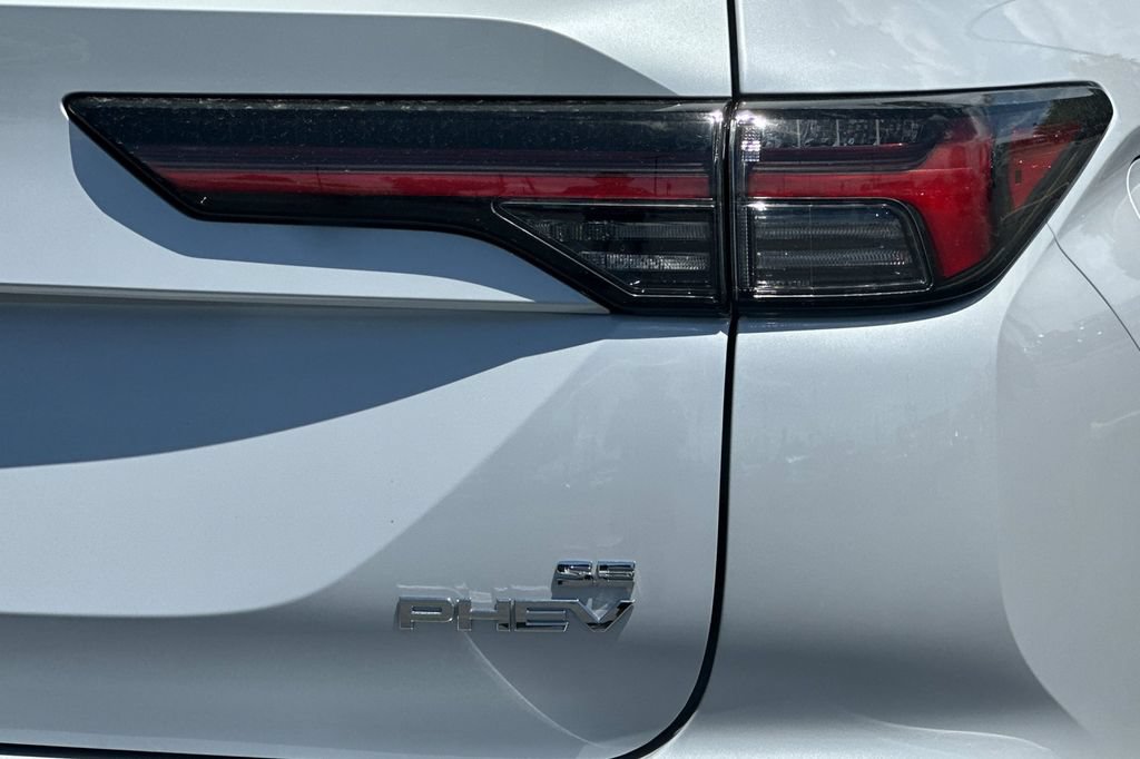 New 2026 Mitsubishi Outlander SE AWD/4WD image 26