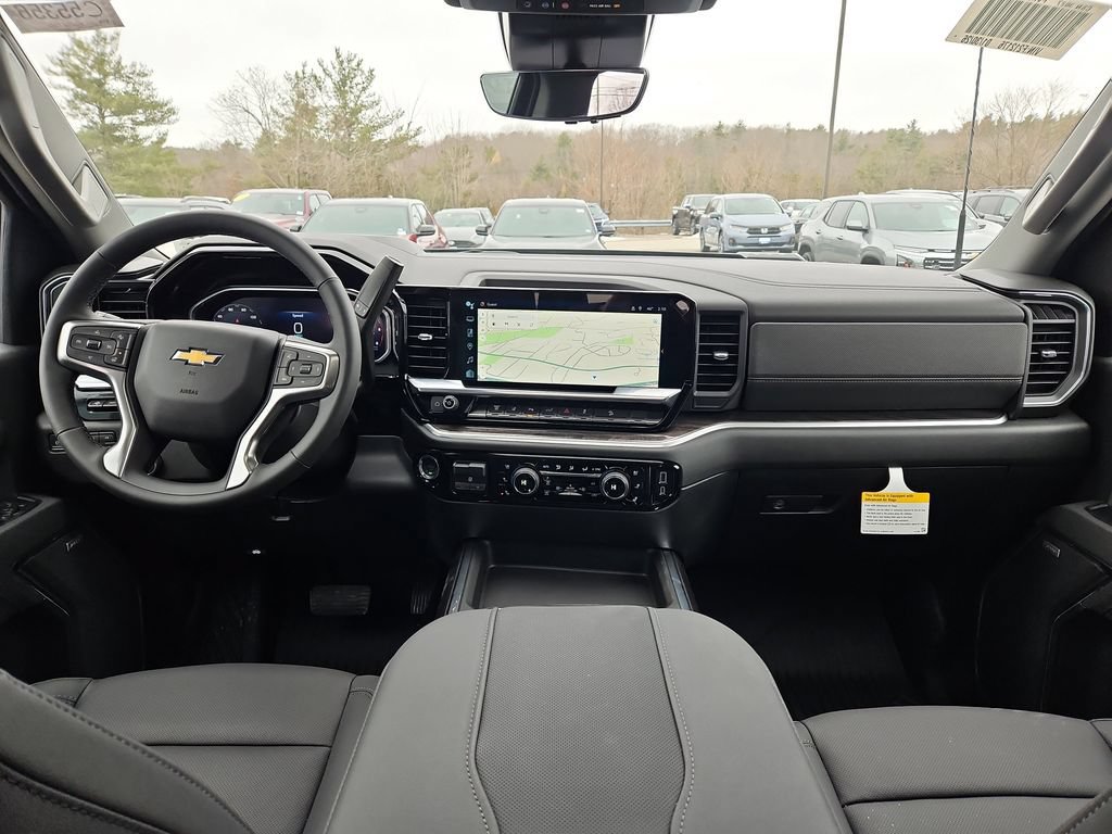 New 2026 Chevrolet Silverado 2500 LTZ w/ LTZ Premium Package AWD/4WD image 5
