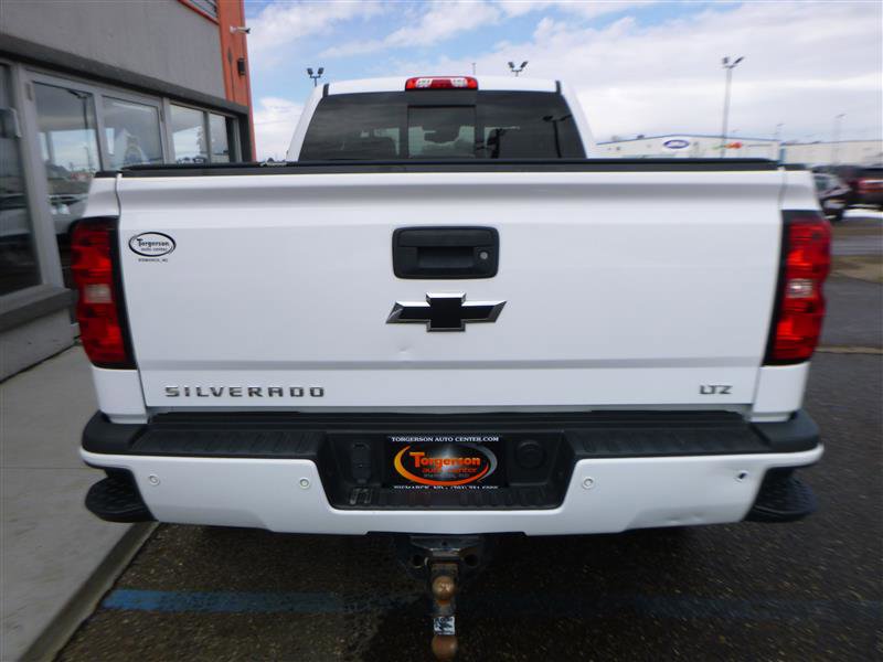 Used 2018 Chevrolet Silverado 3500 LTZ w/ Duramax Plus Package image 23