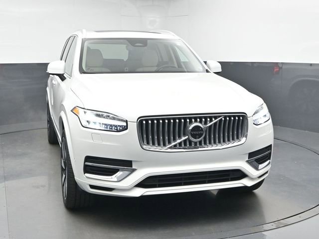 Used 2024 Volvo XC90 T8 Plus image 2