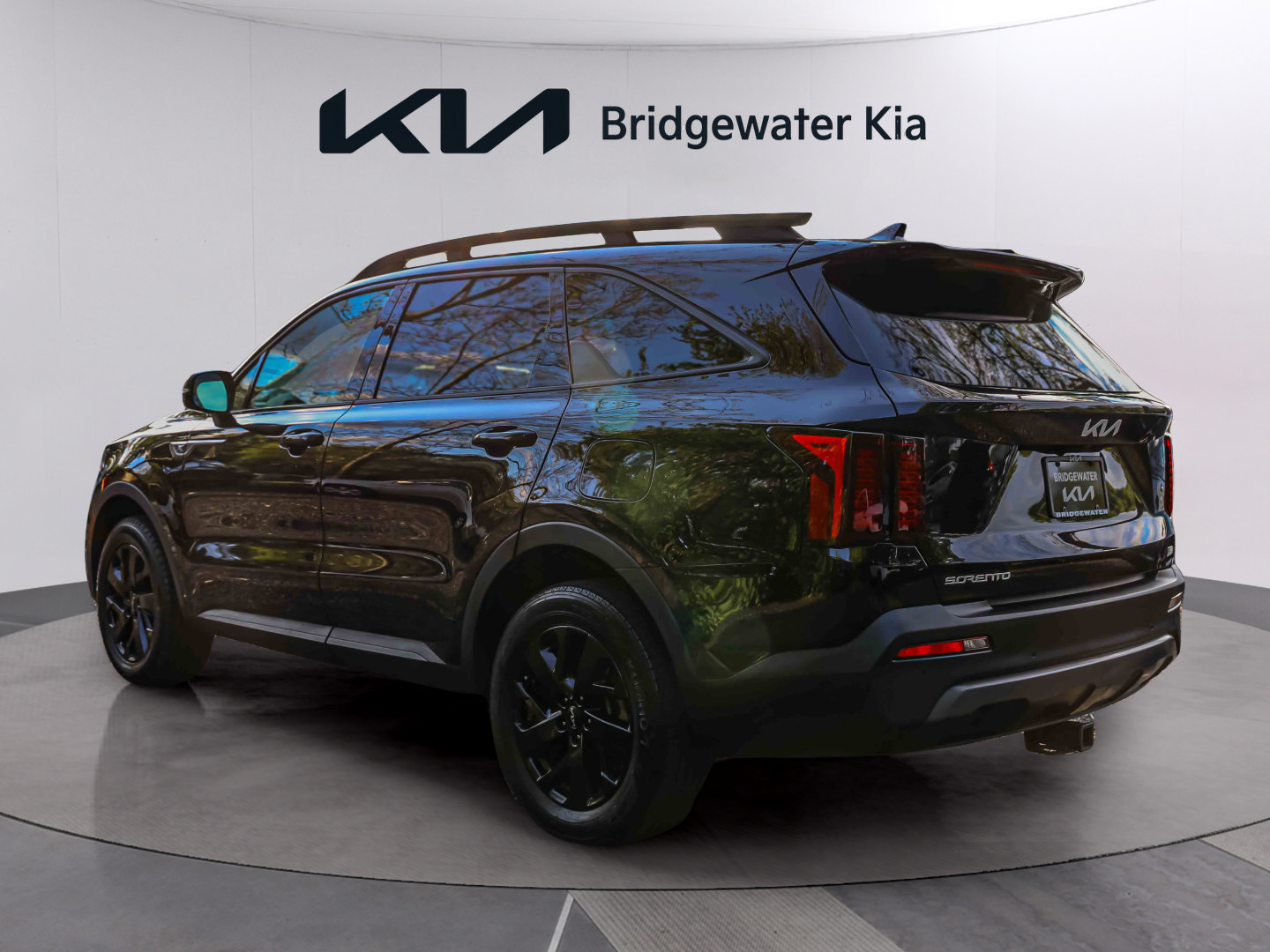 Certified 2023 Kia Sorento S w/ Panoramic Sunroof Package AWD/4WD image 4