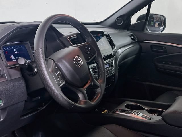 Certified 2025 Honda Passport EX-L image 24