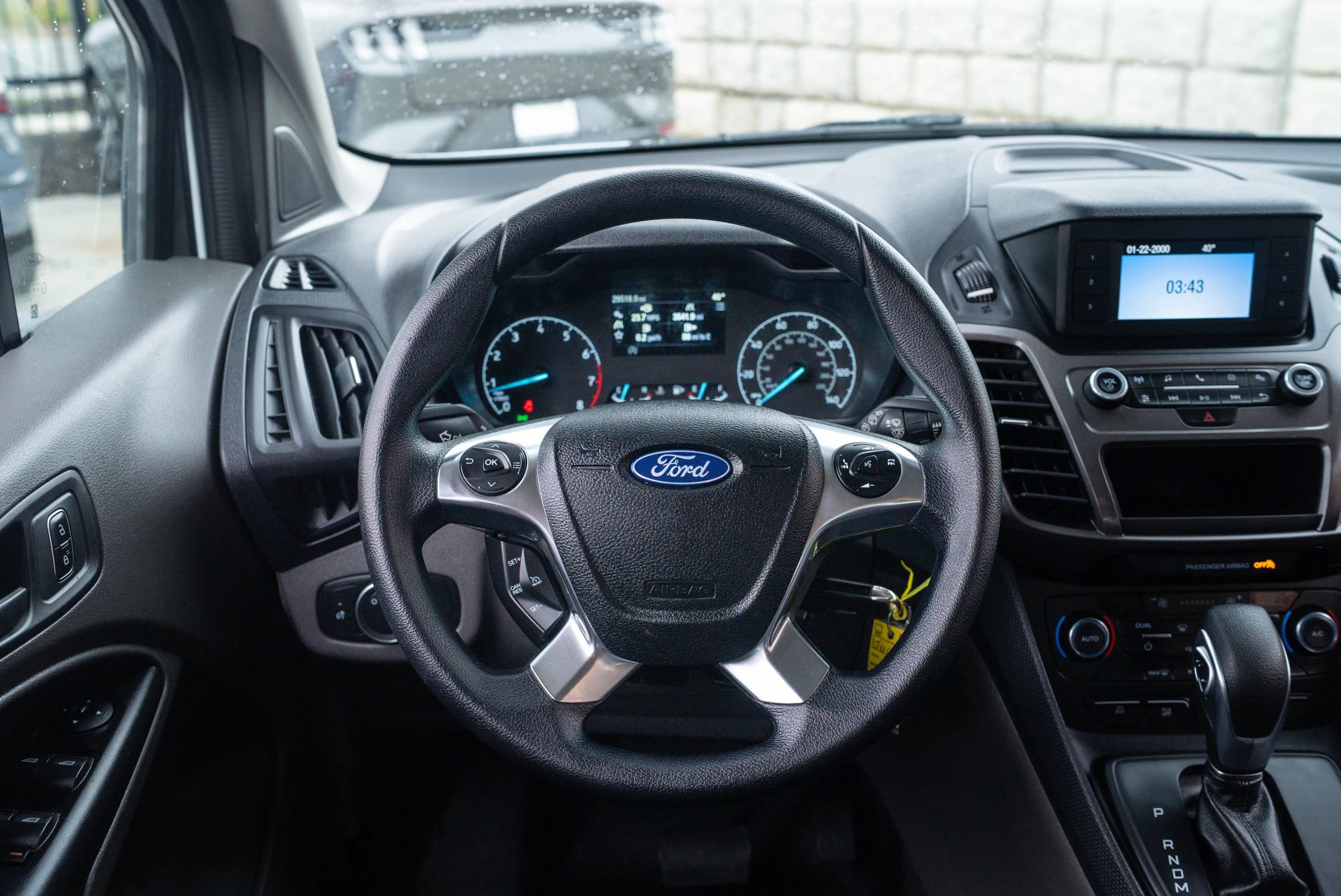 Used 2023 Ford Transit Connect XL FWD image 14