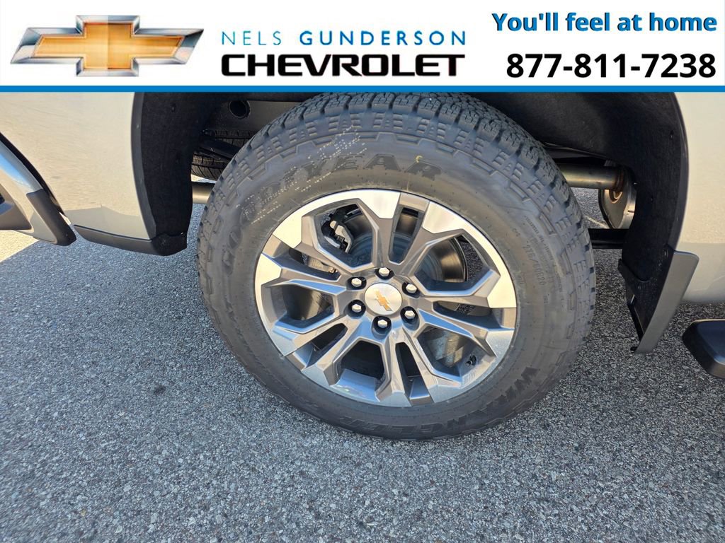 New 2026 Chevrolet Silverado 1500 High Country w/ Z71 Off-Road Package AWD/4WD image 9