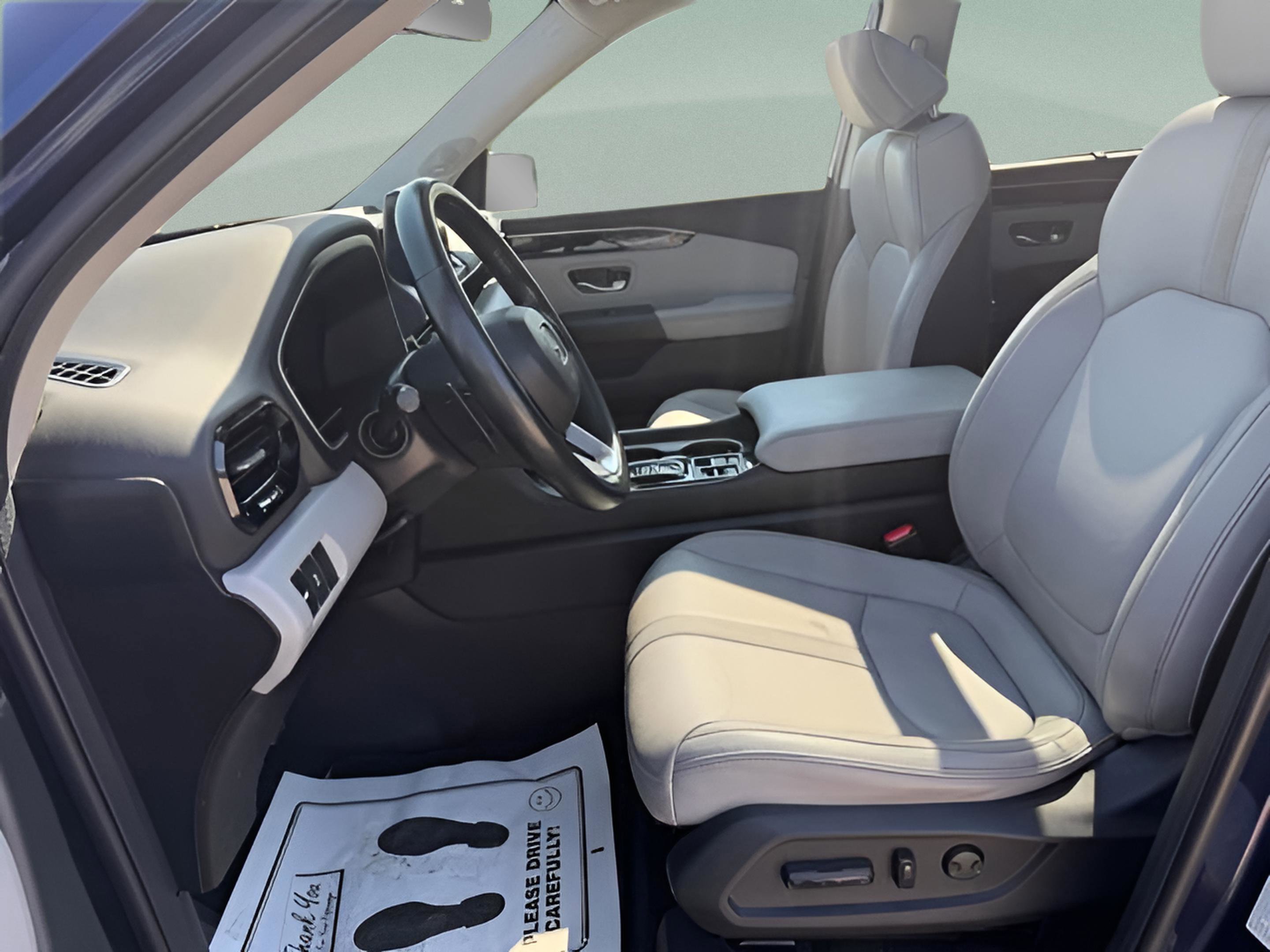 Certified 2024 Honda Pilot Touring image 22