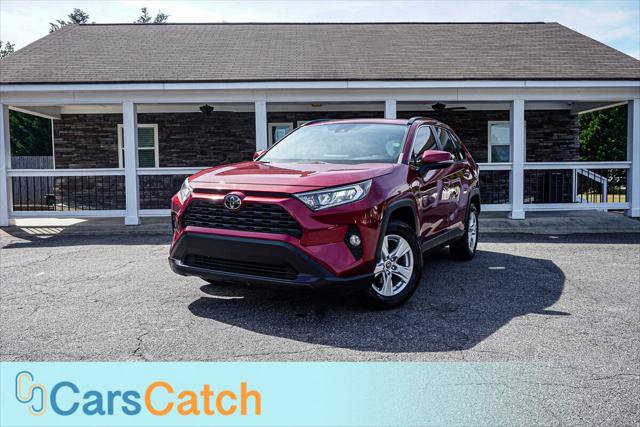 Used 2019 Toyota RAV4 XLE w/ Convenience Package FWD image 1