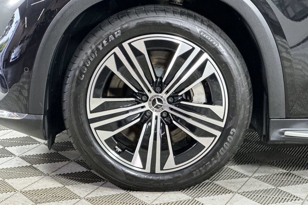 Certified 2024 Mercedes-Benz EQS 450+ 4MATIC SUV image 34