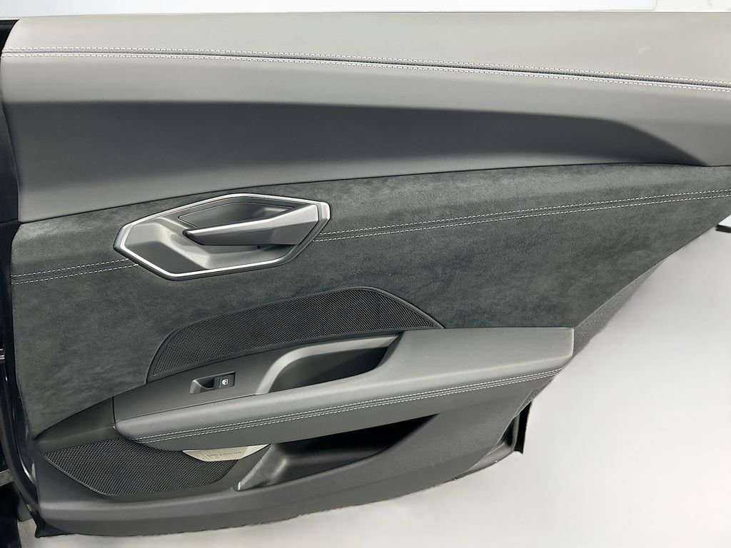 New 2026 Audi RS e-tron GT performance image 26