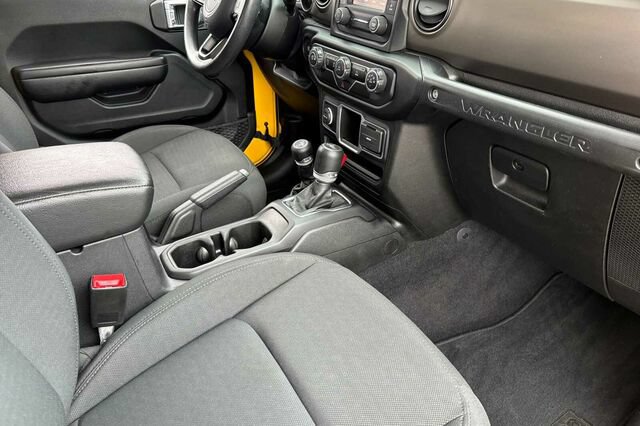 Certified 2021 Jeep Wrangler Unlimited Sport AWD/4WD image 13
