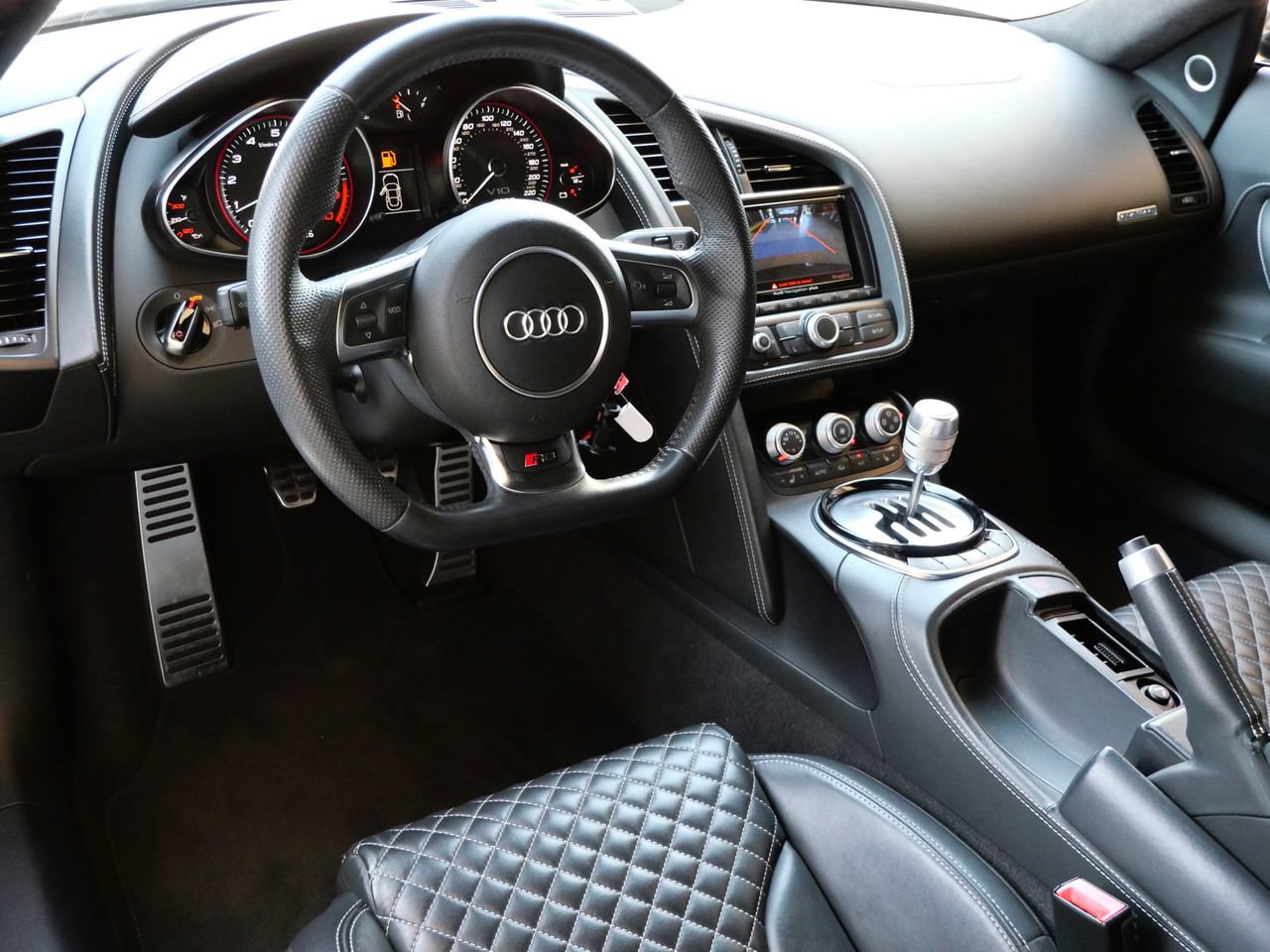 Used 2014 Audi R8 V10 AWD/4WD image 12