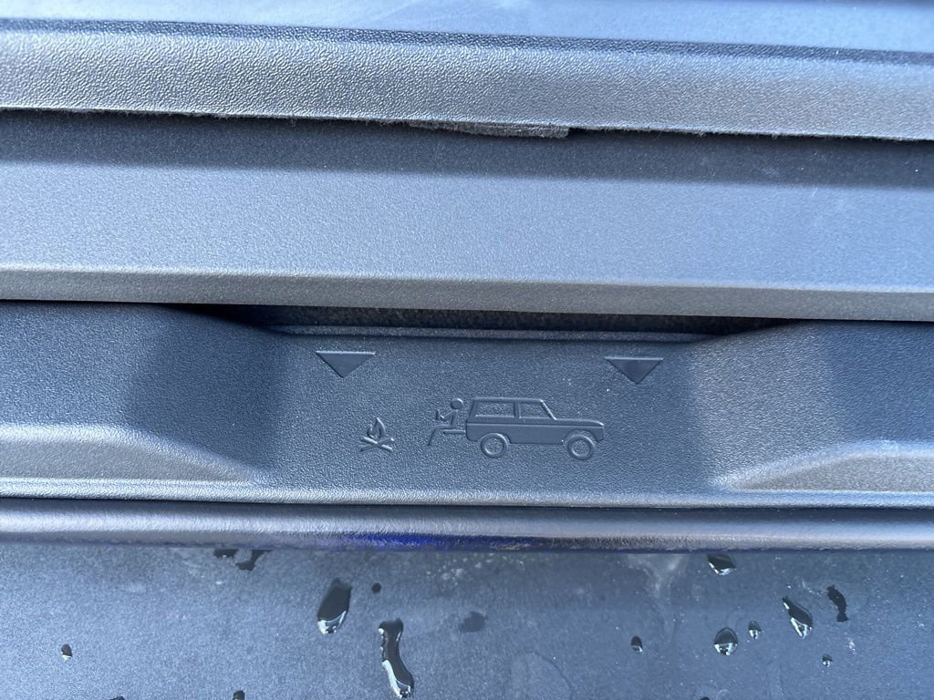 New 2025 Ford Bronco Heritage Edition image 39