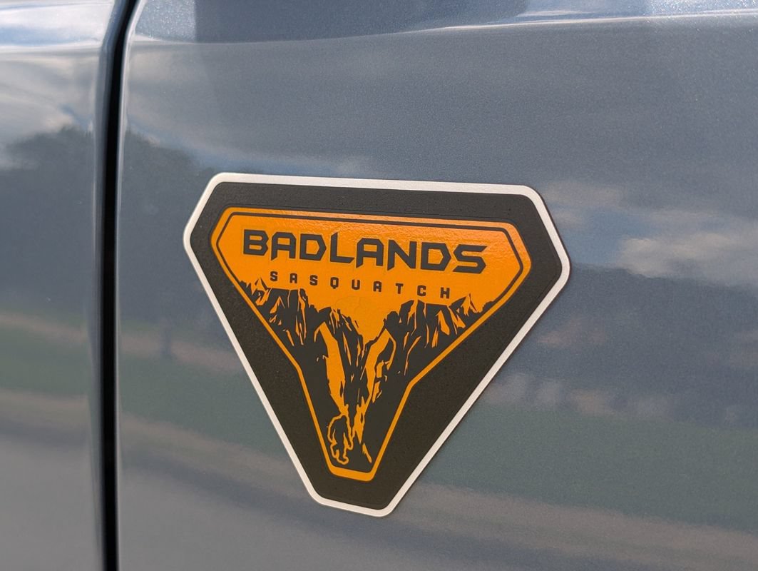 Used 2025 Ford Bronco Badlands AWD/4WD image 23