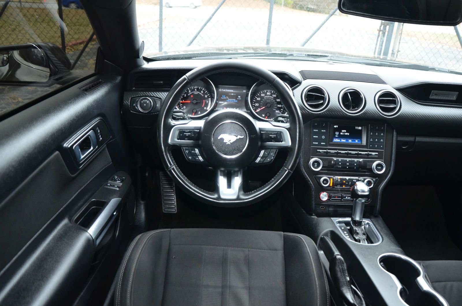 Used 2018 Ford Mustang Coupe image 38