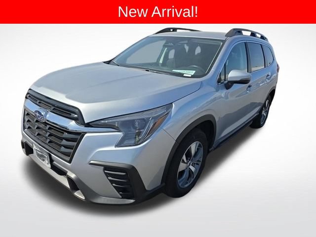 Used 2023 Subaru Ascent Premium w/ Convenience Package AWD/4WD image 1