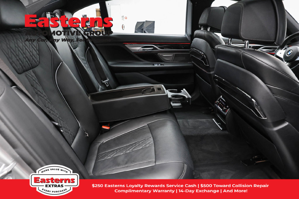 Used 2020 BMW 750i xDrive w/ Executive Package AWD/4WD image 26