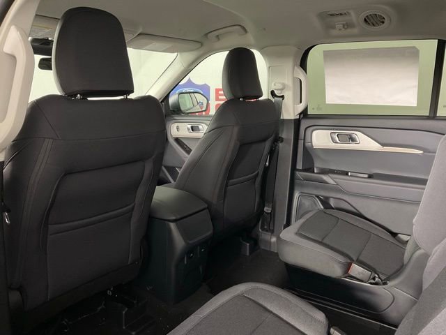 New 2026 Ford Explorer Active RWD image 15