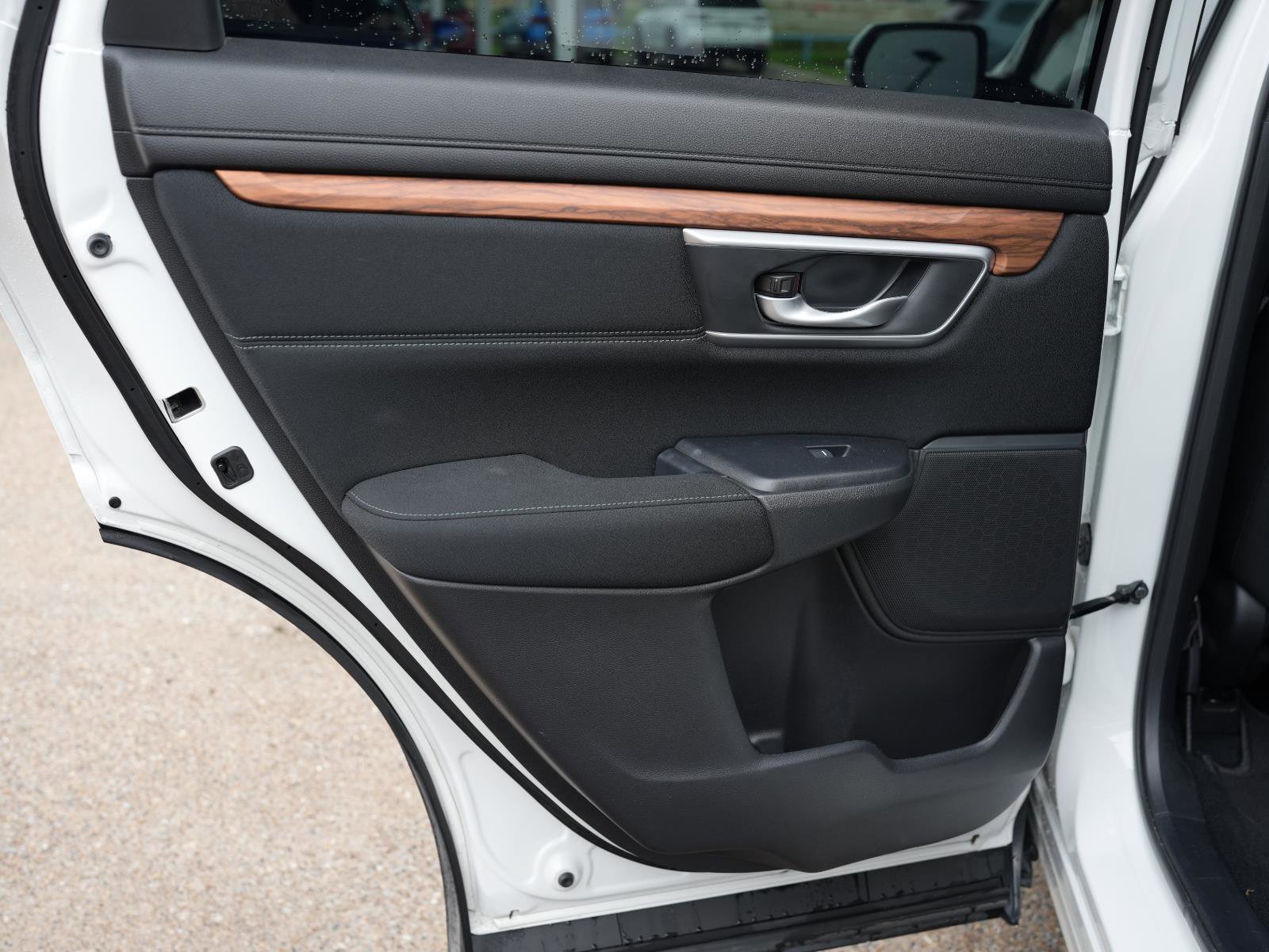Used 2020 Honda CR-V EX image 16