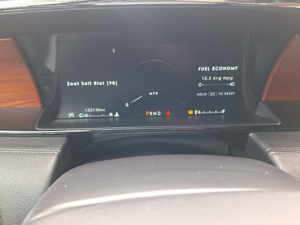 Used 2018 Lincoln Navigator L Reserve w/ Technology Package image 15