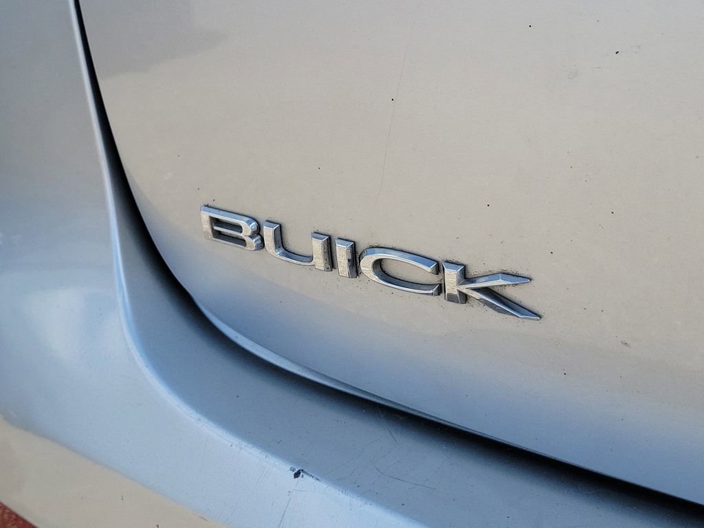Used 2018 Buick Envision Essence FWD image 9