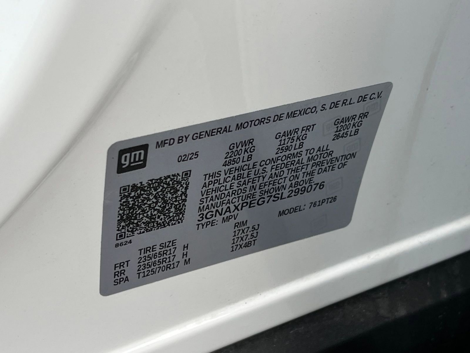Used 2025 Chevrolet Equinox LT image 28