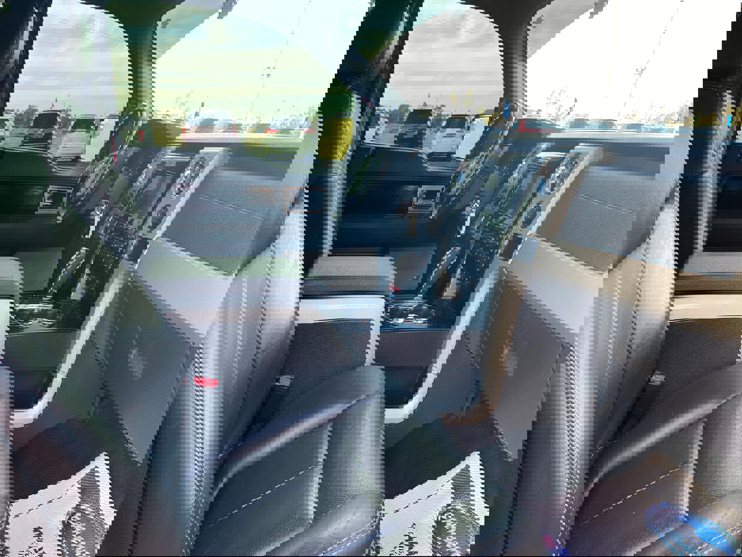 Used 2011 Ford F150 FX4 w/ FX Luxury Pkg image 15